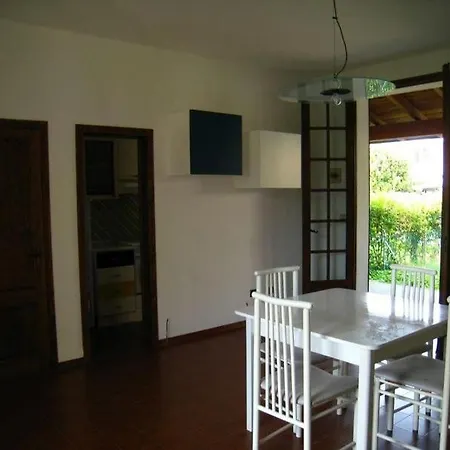 Elena * Lido delle Nazioni